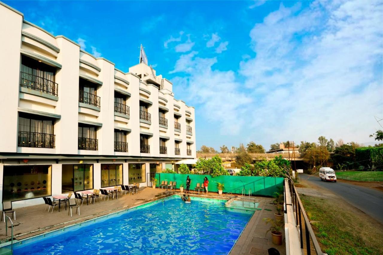 Hotel Aristro Lonavala Exterior photo